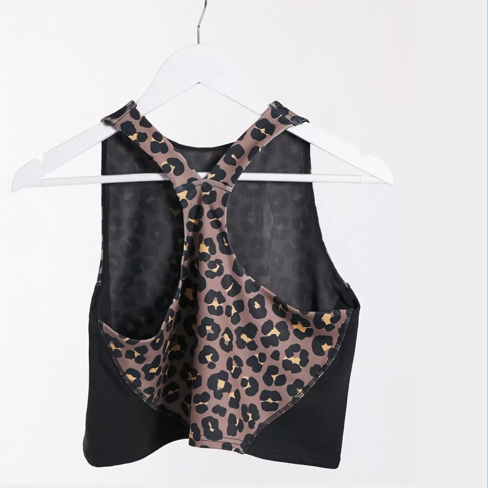 cheetah print athletic crop tank (tops listing)